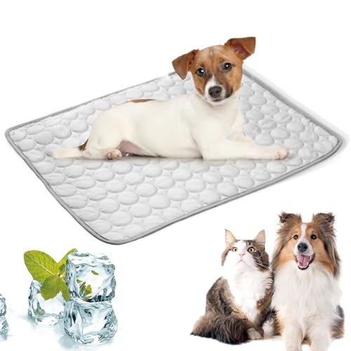 LURNODY Kühlmatte Hunde 62 * 50cm Pet Cooling Mat Selbstkühlende Kühldecke Hund für Katzen und Hunde Selbstkühlende Hundematte Leicht zu Reinigen Perfekt für Auto, Reise und Zuhause （grau M） von LURNODY