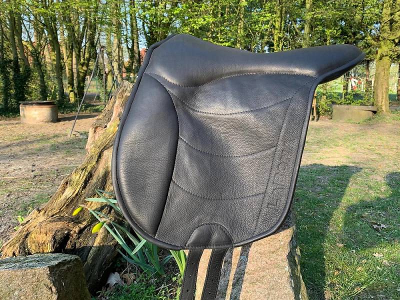 LaBona Reitpad Pro Mattleder Schwarz, Gr. Standard LaBona Reitpad Pro Mattleder Schwarz, Gr. Standard von LaBona