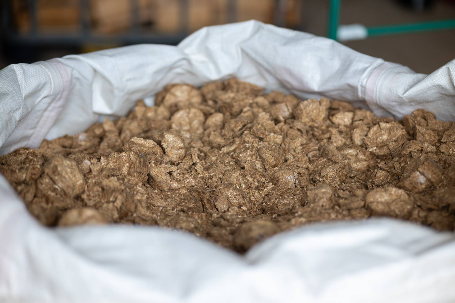 Einstreu Nuggets 25 kg von Lax