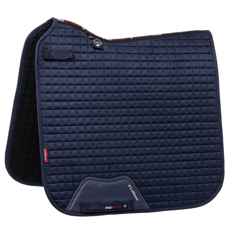 LeMieux Luxury Suede Dressurschabracke Navy, Wb LeMieux Luxury Suede Dressurschabracke Navy, Wb von LeMieux
