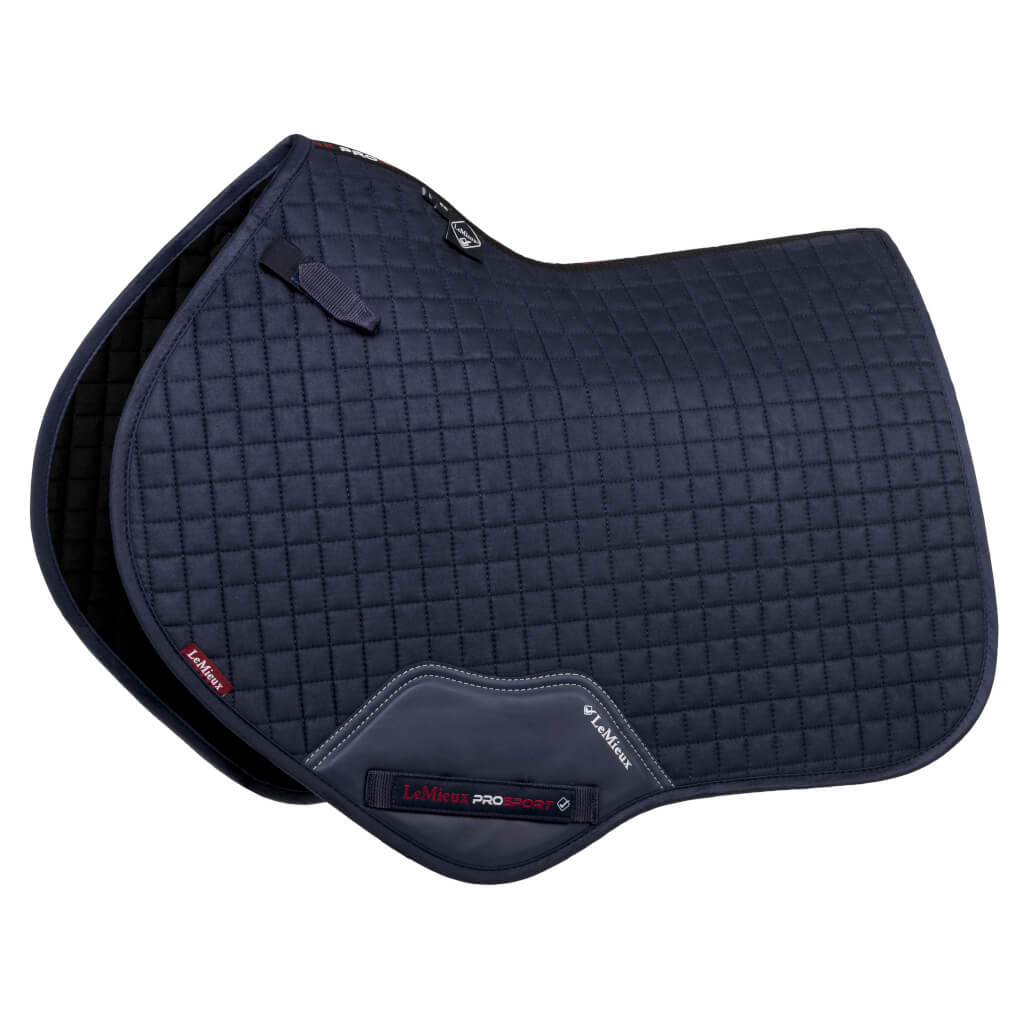 LeMieux Luxury Suede Springschabracke Navy, Wb LeMieux Luxury Suede Springschabracke Navy, Wb von LeMieux