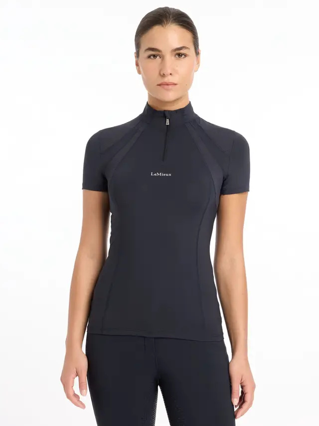 LeMieux Mia Mesh Kurzärmeliger Base Layer Navy, Gr. 40 LeMieux Mia Mesh Kurzärmeliger Base Layer Navy, Gr. 40 von LeMieux