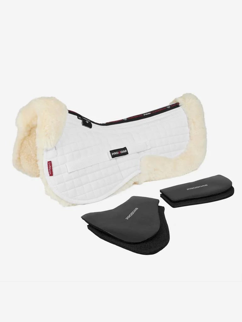 LeMieux ProSorb Lammfell Halfpad White/Natural, L LeMieux ProSorb Lammfell Halfpad White/Natural, L von LeMieux