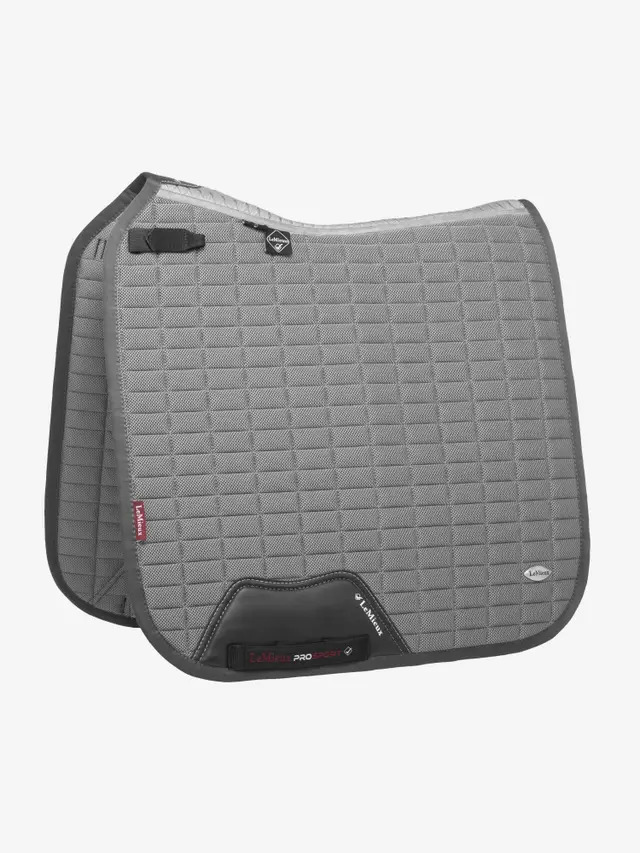 LeMieux Selbstkühlende Dressurschabracke Polar Grey, L von LeMieux