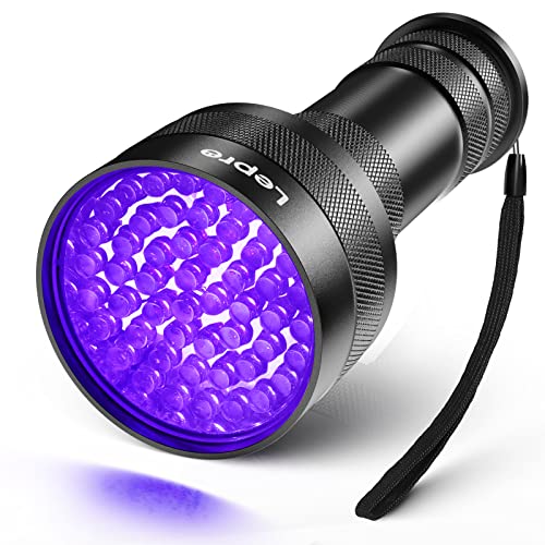 Lepro UV Schwarzlicht Taschenlampe mit 51 LEDs, UV Lampe HD51 Haustiere Urin-Detektor Ultraviolettes Licht mit 395nm für Eingetrocknete Flecken Ihrer Hunde, Katzen und Nagetiere auf Teppichen Lepro UV Schwarzlicht Taschenlampe mit 51 LEDs, UV Lampe HD51 Haustiere Urin-Detektor Ultraviolettes Licht mit 395nm für Eingetrocknete Flecken Ihrer Hunde, Katzen und Nagetiere auf Teppichen von Lepro