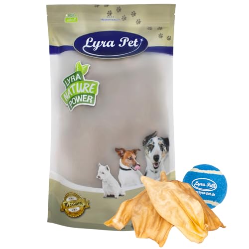 Lyra Pet® 100 Rinderohren ca. 2 kg Hundefutter Leckerli wie Pansen + Tennis Ball von Lyra Pet