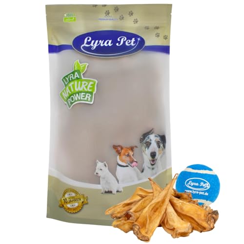 Lyra Pet® 100 Rinderohren ca. 3 kg Hundefutter Leckerli wie Pansen + Tennis Ball von Lyra Pet