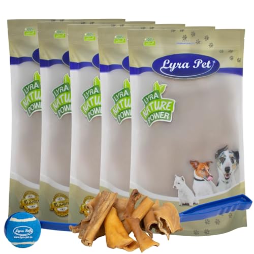 Lyra Pet® 5 kg - 5000 g Rinderkopfhaut Abschnitte 4 - 8 cm Hundefutter + Ballschleuder Kauartikel Leckerli fettarm von Lyra Pet