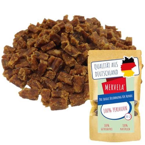 MERVELA® Premium Perlhuhn Kauwürfel für Hunde, 500g - Ideal als Trainingsleckerli | 100% Natürliches Perlhuhnfleisch | Hypoallergen für Sensible Hunde | Made in Germany von MERVELA