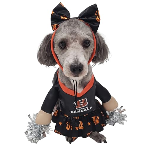 NFL Cincinnati Bengals Hundekostüm, offiziell lizenziertes Cheer-Hundekostüm von MODERN HERO bestehend aus Kleid mit ausgestopften Armen und Lametta-Bommeln und Satinschleife Stirnband, Größe M NFL Cincinnati Bengals Hundekostüm, offiziell lizenziertes Cheer-Hundekostüm von MODERN HERO bestehend aus Kleid mit ausgestopften Armen und Lametta-Bommeln und Satinschleife Stirnband, Größe M von MODERN HERO
