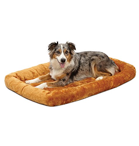 MidWest Homes for Pets Modell 40242-CN Haustierkissen, Hundebett, 107 cm langes Hunde- oder Katzenbett mit bequemer Polsterung, ideal für große Hunderassen, Zimtfarbe MidWest Homes for Pets Modell 40242-CN Haustierkissen, Hundebett, 107 cm langes Hunde- oder Katzenbett mit bequemer Polsterung, ideal für große Hunderassen, Zimtfarbe von MidWest Homes for Pets