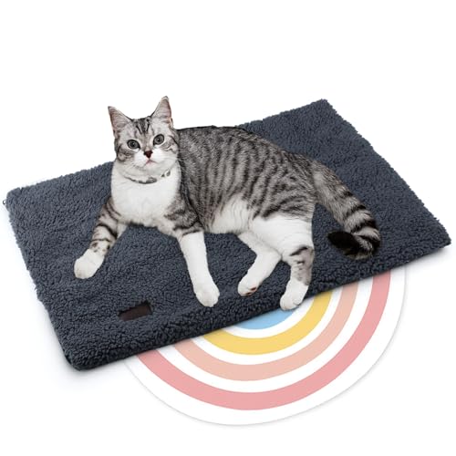 Mora Pets Selbstheizende Katzendecke Heizdecke für Katze Wärmedecke Selbstwärmend Decke Katze Heizmatte Geräuschlos Wärmekissen Waschbar Katzenbett Flauschig und Weich 61 x 46 cm Mora Pets Selbstheizende Katzendecke Heizdecke für Katze Wärmedecke Selbstwärmend Decke Katze Heizmatte Geräuschlos Wärmekissen Waschbar Katzenbett Flauschig und Weich 61 x 46 cm von Mora Pets