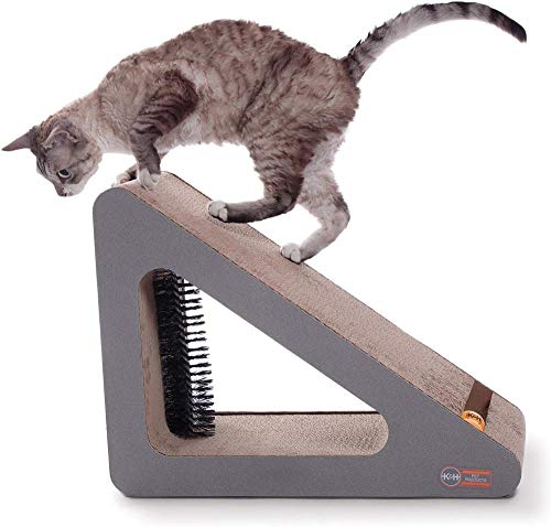 N/ Pet Products Kreative Kitty Scratch Rampe Und Bräutigam Super Fun Interactive Cat Scratcher Mit Ballspielzeug Und Pflegebürste von N/