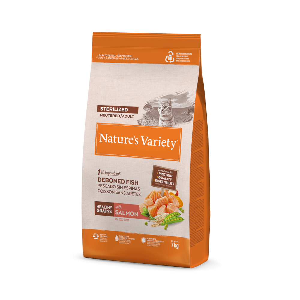 1 kg gratis! 7 kg Nature's Variety - Healthy Grains Sterilized Adult Lachs von Nature’s Variety