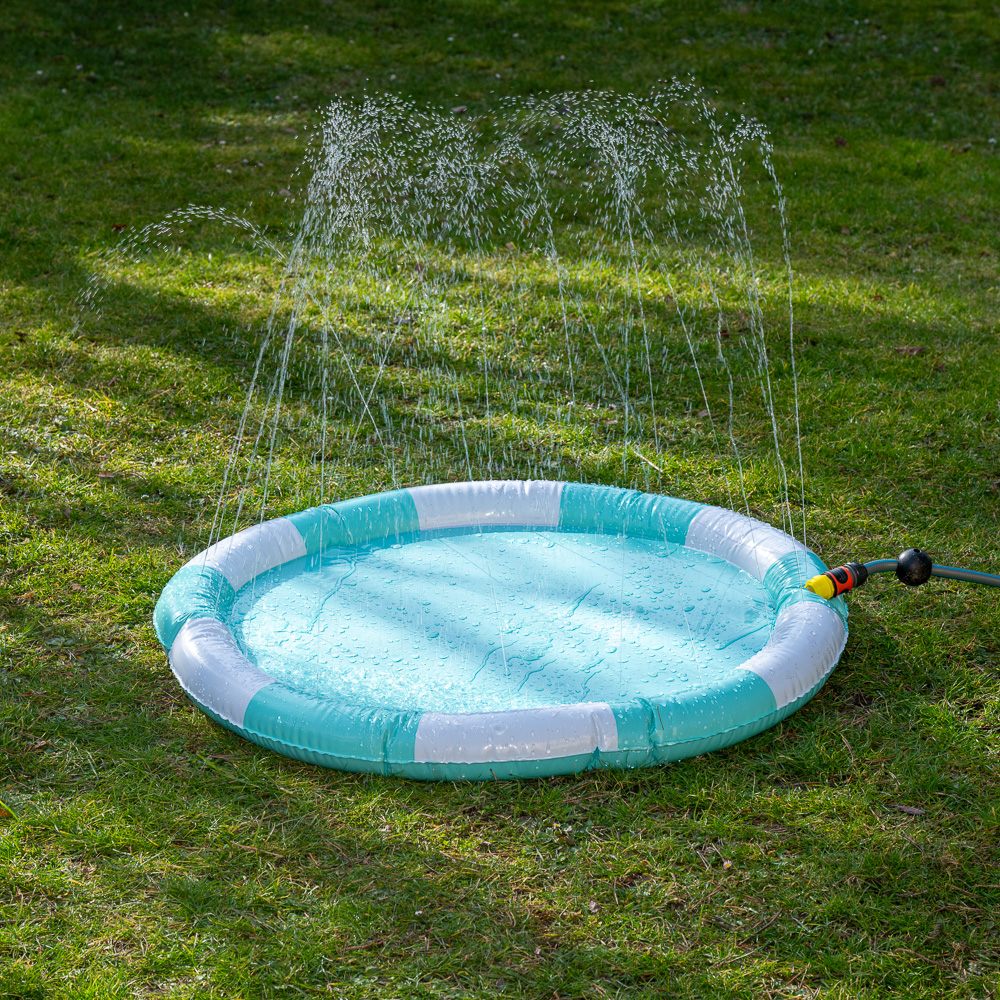 Nomad Tales Bloom Gestreifte Wasserspielmatte - Ø 100 cm von Nomad Tales