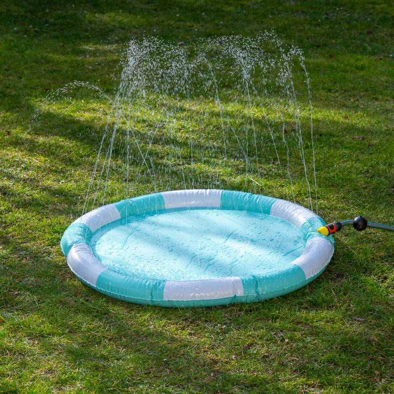 Nomad Tales Bloom Gestreifte Wasserspielmatte - Ø 100 cm Nomad Tales Bloom Gestreifte Wasserspielmatte - Ø 100 cm von Nomad Tales
