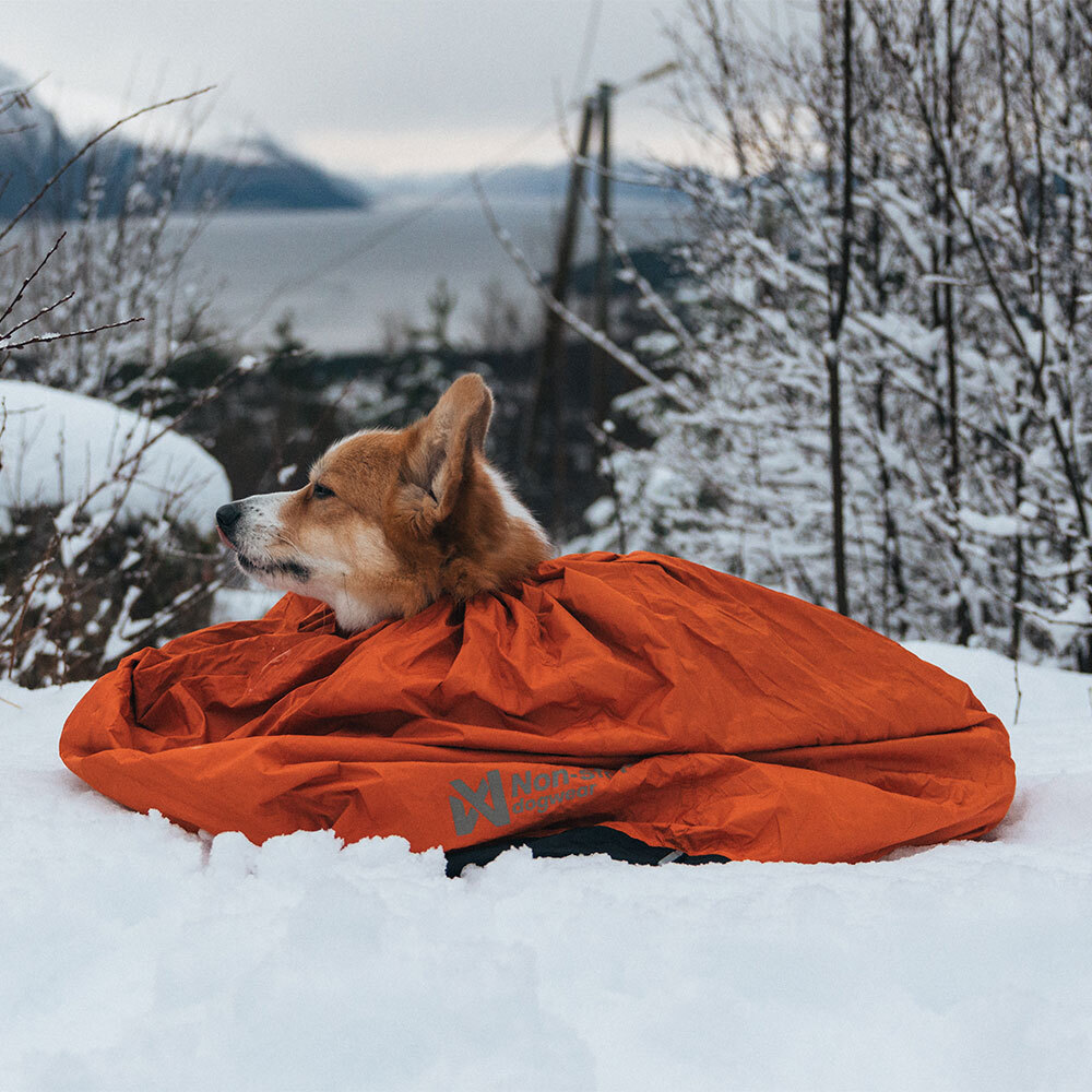 Non-stop dogwear® Hundeschlafsack Protector Bivvy Bag orange, Gr. M, Maße: ca. 65 x 52 x 75 cm von Non-stop dogwear®