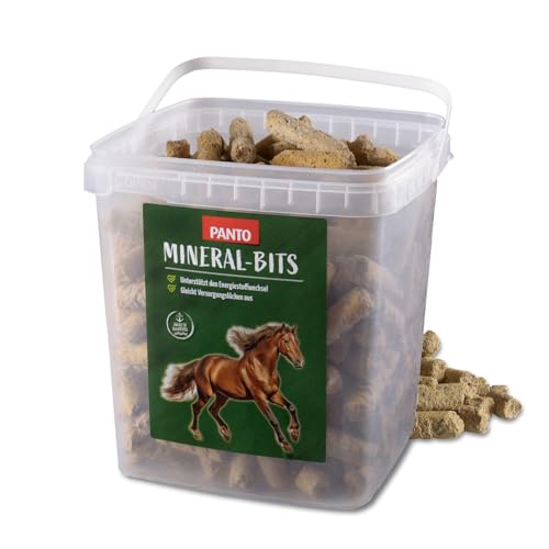 PANTO Mineral Bits 16 mm – 3,2 kg Eimer mineralstoff- & vitaminreiches Ergänzungsfutter für Pferde & Ponys, mit Biotin, Hefe & B-Vitaminen, ideal als Leckerli & zur Stoffwechselunterstützung von PANTO
