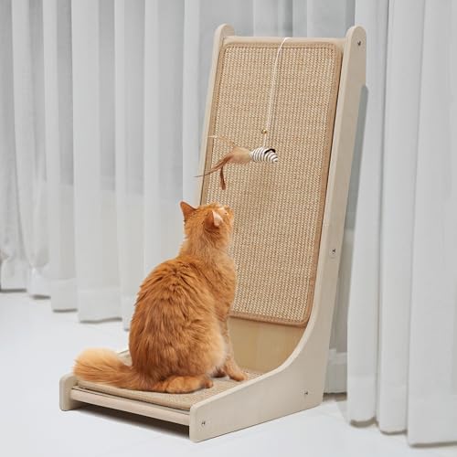 PETKARAY 105° Katzenkratzbrett, Sisal-Kratzmatte für Kätzchen, L-förmiges Kratzbrett für Hauskatzen, bodenmontierter Kratzbaum mit Mausspielzeug und Katzenminze von PETKARAY