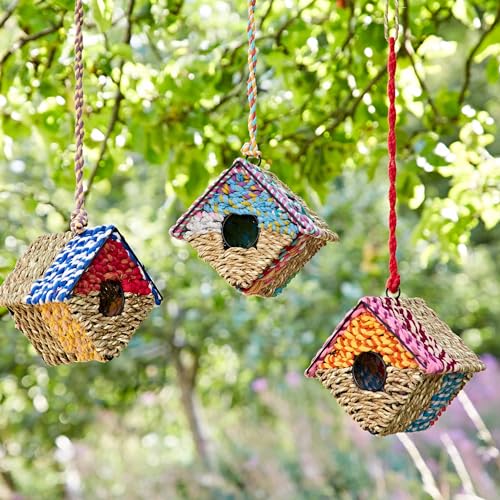 Diamond Vogelhaus aus recycelter Baumwolle, handgefertigt, Fair Trade-Handwerk, recyceltes Metall, Baumwolle und Jute Diamond Vogelhaus aus recycelter Baumwolle, handgefertigt, Fair Trade-Handwerk, recyceltes Metall, Baumwolle und Jute von Paper High