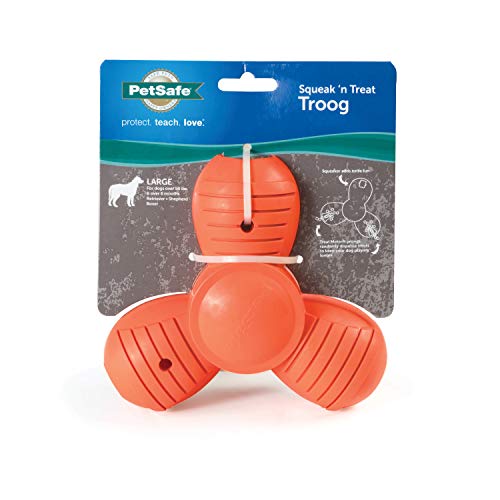 PetSafe Squeak ‘n Treat Troog Hundekauspielzeug, Snackspender mit Quietschgeräuschen und drei Kammern, Größe L, Orange von PetSafe