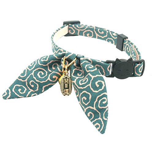 PetSoKoo Einzigartiges Katzenhalsband mit Hasenohren und Fliege, traditionelles Japanisches Glücksbringer, mit goldfarbenem Glöckchen, Sicherheitsverschluss, leicht, weich, langlebig PetSoKoo Einzigartiges Katzenhalsband mit Hasenohren und Fliege, traditionelles Japanisches Glücksbringer, mit goldfarbenem Glöckchen, Sicherheitsverschluss, leicht, weich, langlebig von PetSoKoo