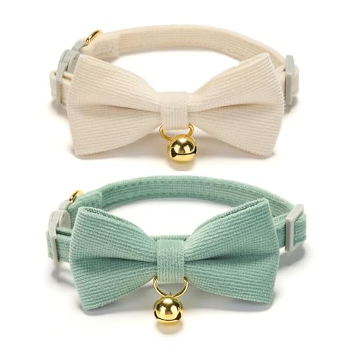 Petiry Katzenhalsband aus weichem Cord, Karomuster, mit Glocke und Fliege, Schnellverschluss, Sicherheitsverschluss, verstellbar für Kätzchen und Katzen (Weiß + Grün) von Petiry