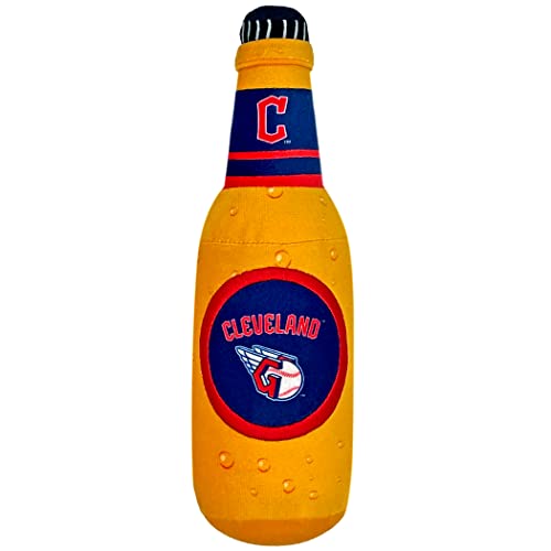 MLB Cleveland Guardians Bierflasche Plüsch Hund & Katze Quietschspielzeug - Niedliches Stadion SODA Flasche Snack Plüschtier für Hunde & Katzen mit innerem Quietscher & schönem Baseball Team Name/Logo von Pets First