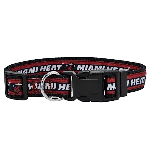NBA PET Halsband Miami Heats Hundehalsband, Größe S, Basketball-Team-Halsband für Hunde & Katzen EIN glänzendes und farbenfrohes Hunde- und Katzenhalsband, lizenziert von der NBA von Pets First