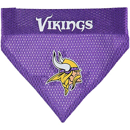 NFL wendbar Bandana für Hunde & Katzen. Mesh & Premium Stickerei Team Schal Bandana. Hund Geburtstage, Party 's, Fußball Games. Pet Bandana Dual Sided erhältlich in 32 NFL Teams und 2 Größen NFL wendbar Bandana für Hunde & Katzen. Mesh & Premium Stickerei Team Schal Bandana. Hund Geburtstage, Party 's, Fußball Games. Pet Bandana Dual Sided erhältlich in 32 NFL Teams und 2 Größen von Pets First