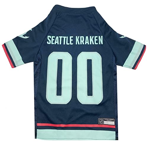 NHL Seattle Kraken Trikot für Hunde und Katzen - Größe: XXL - Bestes PET Trikot für das Neue HOT Eishockey-Team für Welpen, große Hunde, Kätzchen & große Katzen NHL Seattle Kraken Trikot für Hunde und Katzen - Größe: XXL - Bestes PET Trikot für das Neue HOT Eishockey-Team für Welpen, große Hunde, Kätzchen & große Katzen von Pets First