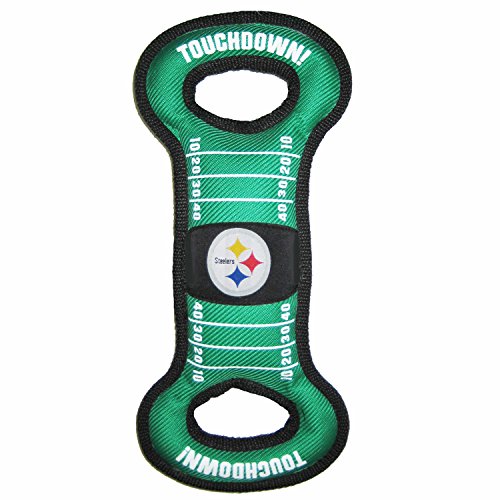 Pets First NFL Football-Hundespielzeug mit Squeaker –, zum Tauziehen, mit, 32- und Sie Pets First NFL Football-Hundespielzeug mit Squeaker –, zum Tauziehen, mit, 32- und Sie von Pets First