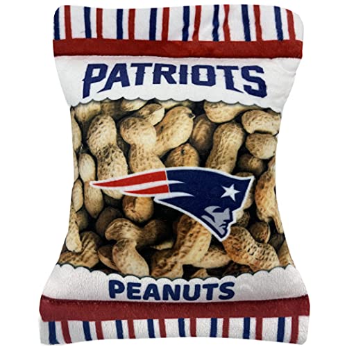 Pets First NFL New England Patriots Crinkle Fine Plush Dog & Cat Squeak Toy - Cutest Stadion Peanuts Snack Plush Toy for Dogs & Cats with Inner Squeaker & Beautiful Baseball Team Name/Logo Small von Pets First