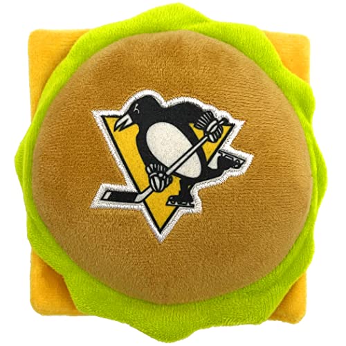 Pets First NHL Pittsburgh Penguins Crinkle Fine Plush Dog & Cat Squeak Toy - Süßestes Stadium Hamburger Plüschtier für Hunde & Katzen mit Quietscher innen & schönem Hockey-Teamname/Logo Pets First NHL Pittsburgh Penguins Crinkle Fine Plush Dog & Cat Squeak Toy - Süßestes Stadium Hamburger Plüschtier für Hunde & Katzen mit Quietscher innen & schönem Hockey-Teamname/Logo von Pets First