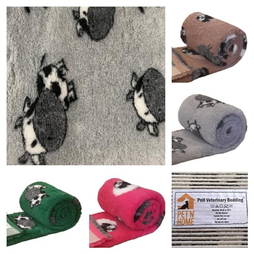 PnH Veterinary Bedding ® Rutschfeste Tierbett-Rollen, mit Gummi-Unterseite, für Tierärzte, Kühe und Schafe (100 cm x 75 cm, graue Kühe) von PnH Veterinary Bedding