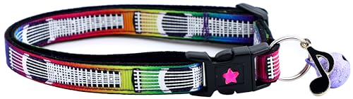 Katzenhalsband für Musikinstrumente mit Anhänger und Glöckchen, Sicherheits-Halsband, verstellbar, Größe L oder Kätzchenhalsband (Regenbogengitarre, Größe L (4,5 kg und höher) von Pugs to Persians