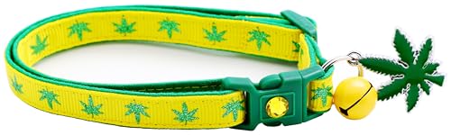 Marihuana-Katzenhalsband mit Glöckchen und Anhänger, Sicherheits-Halsband, verstellbar, Größe L oder Kätzchenhalsband, Gelb, L (4,5 kg und höher) von Pugs to Persians