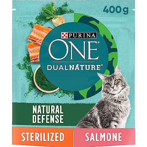 PURINA ONE DUALNATURE Trockenfutter für Katzen, sterilisiert, reich an Lachs und mit natürlicher Spirulina, 8 Beutel à 400 g von Pro Plan