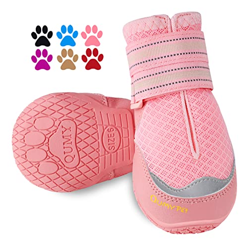QUMY Hundestiefel für heiße Gehsteige, Schuhe für Hunde, Sommer, hitzebeständig, Netzgewebe, atmungsaktiv, rutschfest, mit reflektierenden Riemen, Rosa, Größe 42, 2 Stück QUMY Hundestiefel für heiße Gehsteige, Schuhe für Hunde, Sommer, hitzebeständig, Netzgewebe, atmungsaktiv, rutschfest, mit reflektierenden Riemen, Rosa, Größe 42, 2 Stück von QUMY