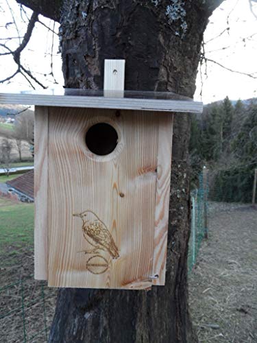 Premium Natur Lärchenholz Nistkasten unbehandelt nach Nabu Star Kasten Buntspecht 45mm Einflugloch, massives Vogelhaus Nisthilfe wetterfest 18mm stark verschraubt, mit Befestigungsmaterial von Qualität aus Niederbayern ARBRIKADREX