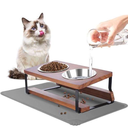 Qyapeixy Verbesserte erhöhte Katzennäpfe mit Futtermatte, 2 Edelstahlnäpfe für Futter und Wasser, 15° geneigt, erhöhtes Futternapf für Indoor-Katzen und Welpen, Braun Qyapeixy Verbesserte erhöhte Katzennäpfe mit Futtermatte, 2 Edelstahlnäpfe für Futter und Wasser, 15° geneigt, erhöhtes Futternapf für Indoor-Katzen und Welpen, Braun von Qyapeixy