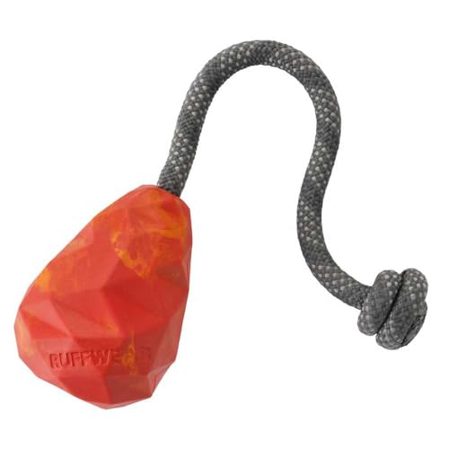 RUFFWEAR Huck-A-Cone Hundespielzeug, red sumac von RUFFWEAR