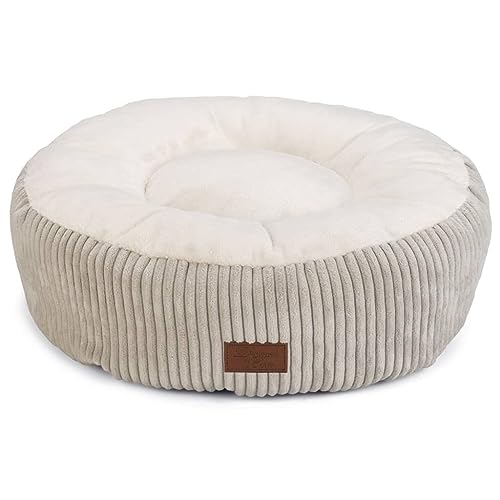 Designed by Lotte Bettchen Ribbed - Katzenbett - Hellgrau - 50x50x17 cm Designed by Lotte Bettchen Ribbed - Katzenbett - Hellgrau - 50x50x17 cm von Revera