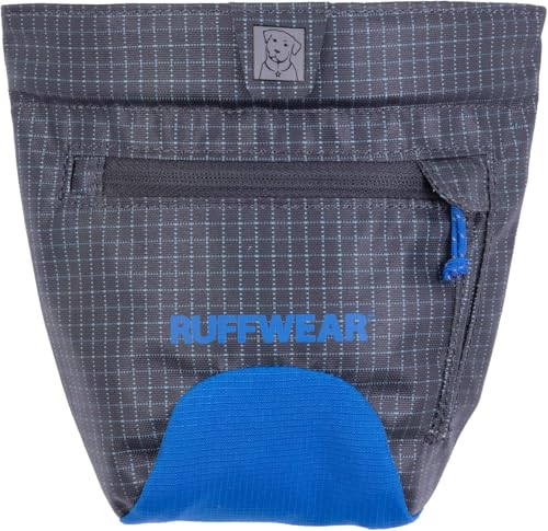 RUFFWEAR Treat Trader, Leckerlibeutel für Hunde mit Taillenclip und verstellbarem Gürtel, freihändiges Training und Zugriff auf Leckerlis, wasserdichtes Futter und sicherem Magnetverschluss, Blue Pool RUFFWEAR Treat Trader, Leckerlibeutel für Hunde mit Taillenclip und verstellbarem Gürtel, freihändiges Training und Zugriff auf Leckerlis, wasserdichtes Futter und sicherem Magnetverschluss, Blue Pool von RUFFWEAR