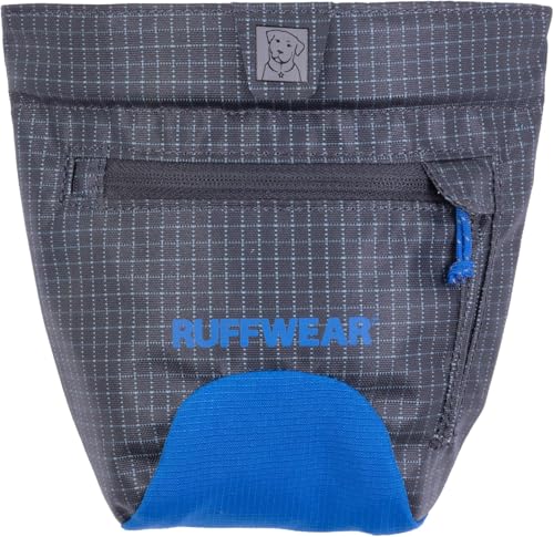 RUFFWEAR Treat Trader, Leckerlibeutel für Hunde mit Taillenclip und verstellbarem Gürtel, freihändiges Training und Zugriff auf Leckerlis, wasserdichtes Futter und sicherem Magnetverschluss, Blue Pool von RUFFWEAR