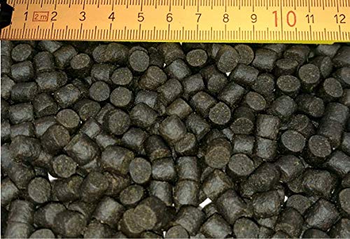 Premium Störfutter 8 mm Körnung – 5.000 ml im Beutel, sinkend, hochwertiges Fischfutter für Störe & Forellen, für Zucht und Gartenteich von SAHAWA
