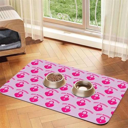 Just Married bedruckte Futtermatte für Hunde und Katzen, saugfähige Leder-Tischdecke, 60 x 40 cm, Katze und Hund von SDEGTHO