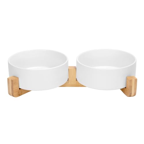 SPUNKYJUNKY Keramik-Napf-Set für Hunde und Katzen, mit Holzständer, modernes, niedliches gewichtetes Futternapf-Set für mittelgroße bis große Hunde (1,2 l, 2 × weiß) von SPUNKYJUNKY