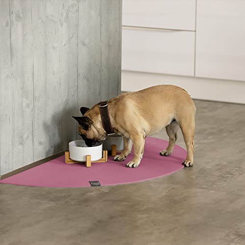 SanoZoo® Napfunterlage - Öko-TEX - Made in Germany - rutschfeste Futtermatte für Hunde & Katzen Halbrund 30x60cm Rosa, wasserfest von SanoZoo