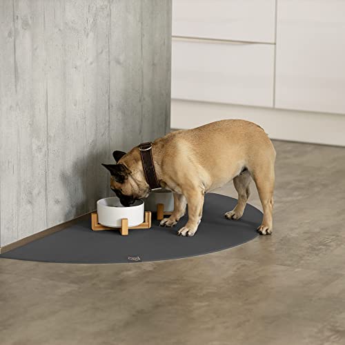 SanoZoo® Napfunterlage - Öko-TEX - Made in Germany - rutschfeste Futtermatte für Hunde & Katzen Halbrund 30x60cm Grau, wasserfest von SanoZoo